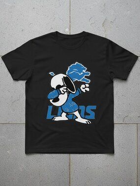 Detroit Lions Cute Cartoon Dog Dabbing Fan Football Graphic Tee